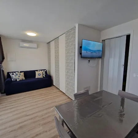 Finestra Vista Mare In Costa Smeralda Cugnana Verde